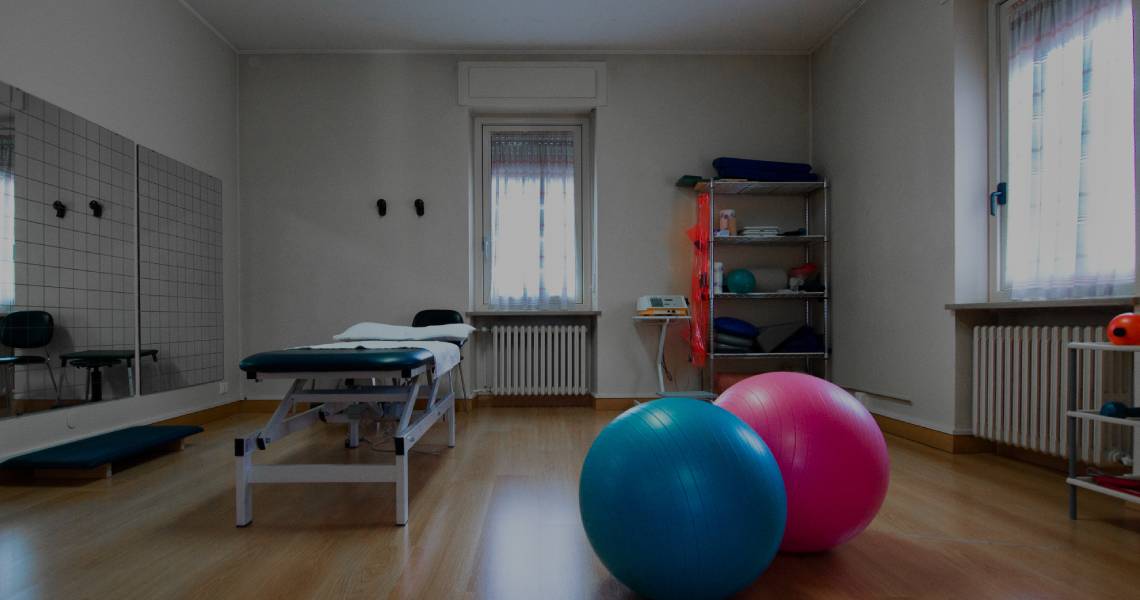 PHYSIOTHERAPY AND 
REHABILITATION